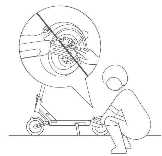 NAVEE S65 Electric Scooter User Manual - Do not touch the disc brake