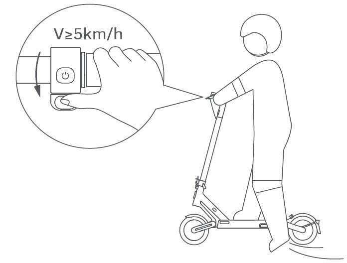 NAVEE S65 Electric Scooter User Manual - Step on the deck with one foot