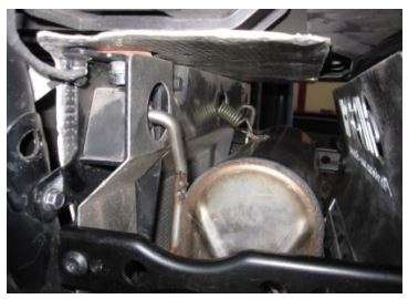 GIBSON 98023 Dual Rear Exhaust Instruction Manual - Next install the Gibson Muffler assembly